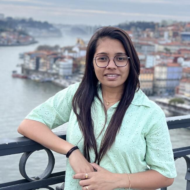 Babysitter in Amora: Jenisha