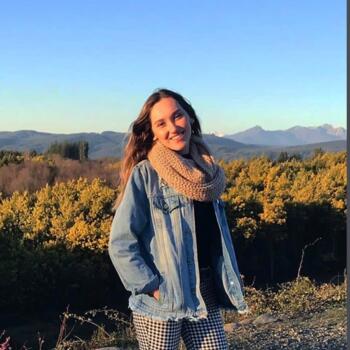 Babysitter in Chillán: CONSTANZA BRAVO HENRIQUEZ