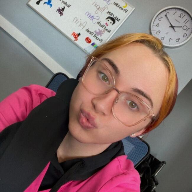 Babysitter in Frederick: Arin