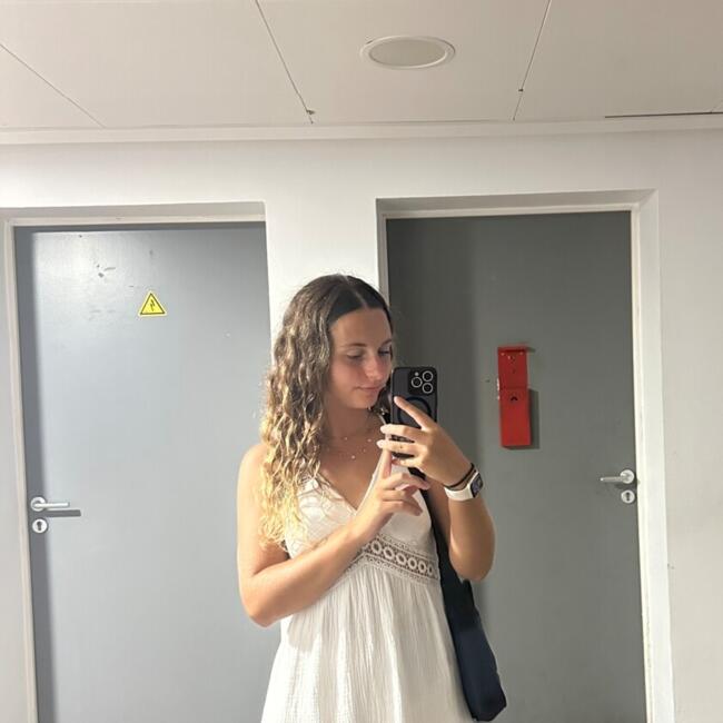 Babysitter in Châteauneuf-sur-Sarthe: Méline