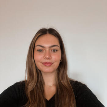 Babysitter em Barreiro: Ines