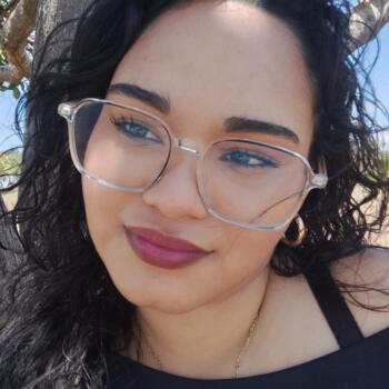 Niñera en David: Edith