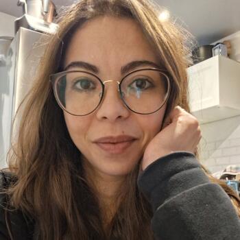 Nanny in Saclas: Ana