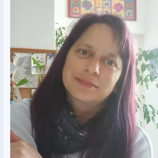 Bébiszitter Monor területén: Csilla