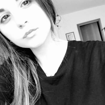 Babysitter Reggio nell'Emilia: Valentina