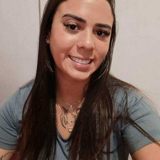 Babysitter in Goiânia: Paula