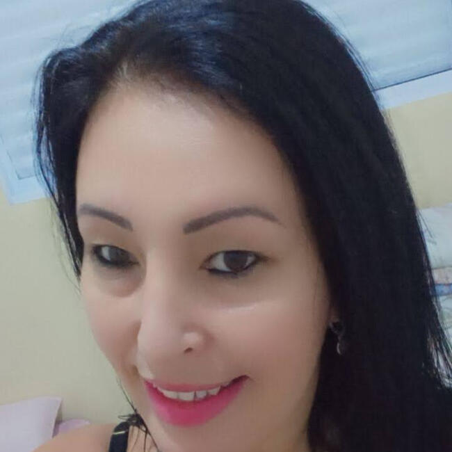 Babysitter in Santo André: Priscila