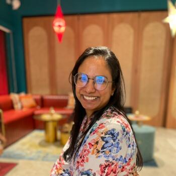 Baby-sitter in Saskatoon: Shine