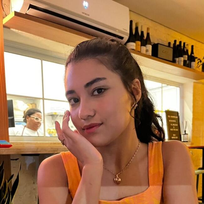 Babysitter in Valinhos: Isabela