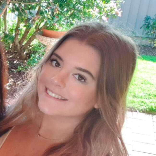 Babysitter in Adelaide: Ella Higgins