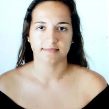 Babysitter Funchal: Lídia