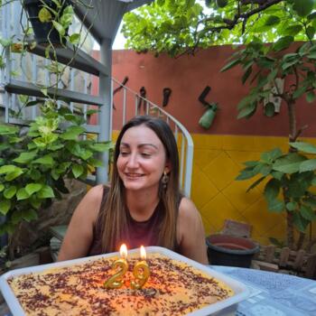 Babysitter Dos Hermanas: MariCarmen