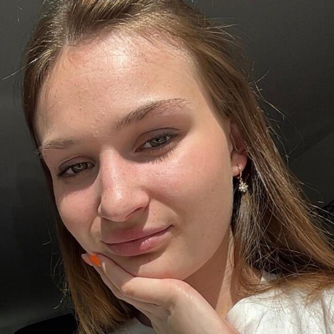 Babysitter in Heist-op-den-Berg: Zenna