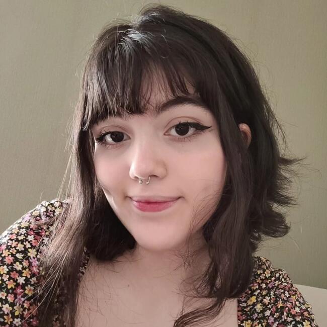 Babysitter in Guarulhos: Gabriella