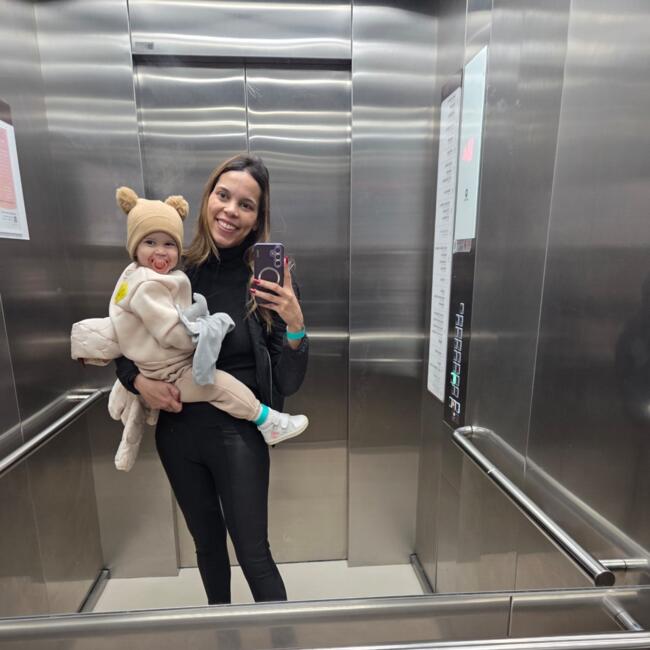 Babysitting job in São Paulo: Karine