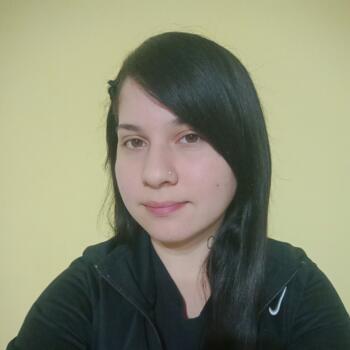 Babysitter in San Juan Bautista: Nicole