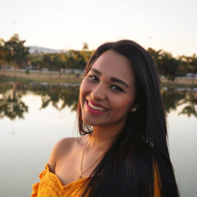 Babá em Sorocaba: Pamela