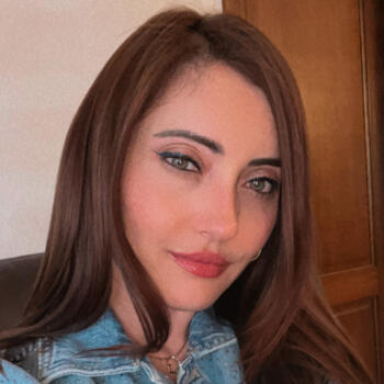 Baby-sitter Lokeren: Julia