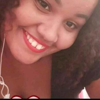 Babá em Juiz de Fora: Brenda