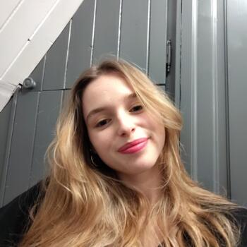 Babysitter in La Rochelle: Lucile