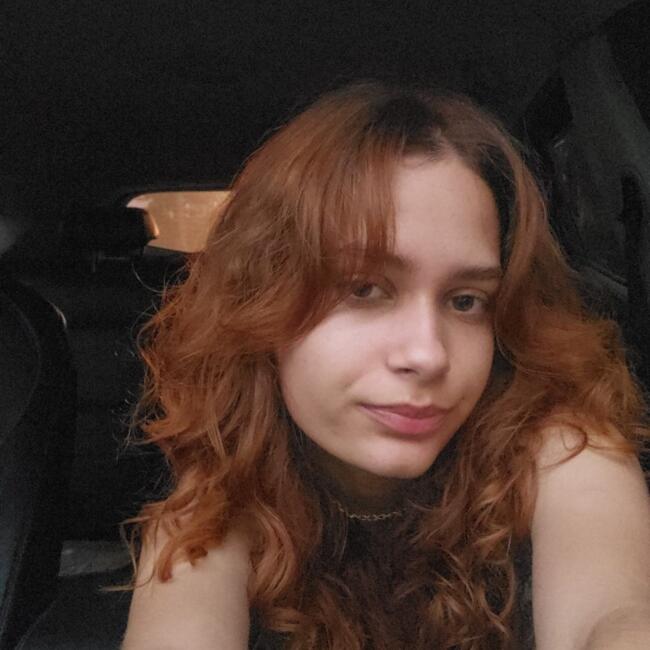 Babysitter in Cotia: Letícia