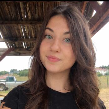 Babysitter in Chamagnieu: Clara