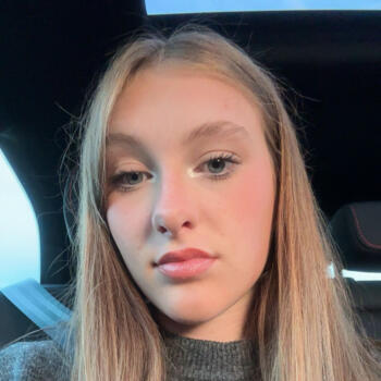 Babysitter in La Chaux-de-Fonds: Joanne