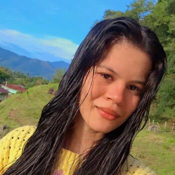 Babysitter in Santo Amaro da Imperatriz: Nauana