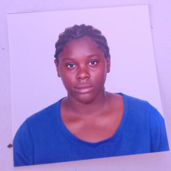 Babysitter Kingston: Tannoya