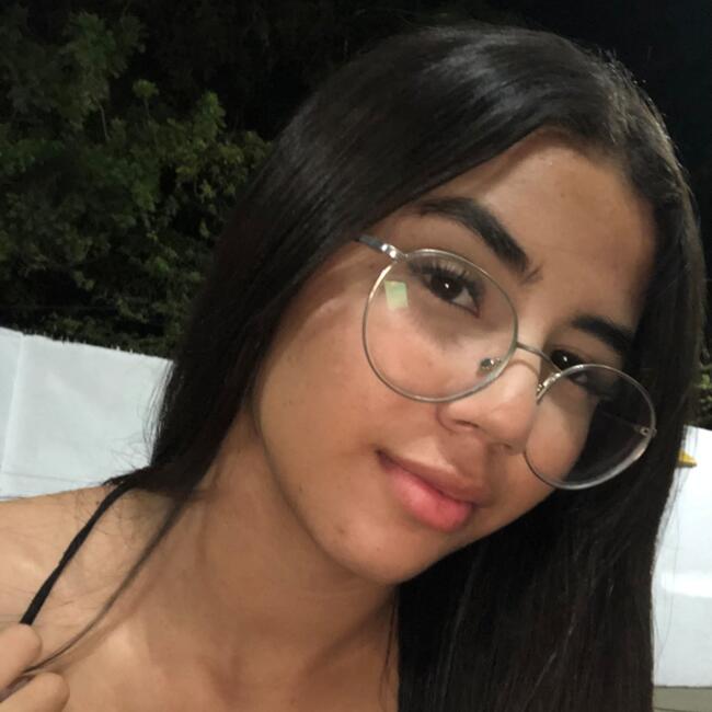 Babysitter in José de Freitas: Ana