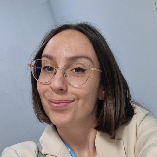 Canguro en Hospitalet de Llobregat: Claudia