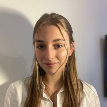 Babysitter in Trélex: Yuna