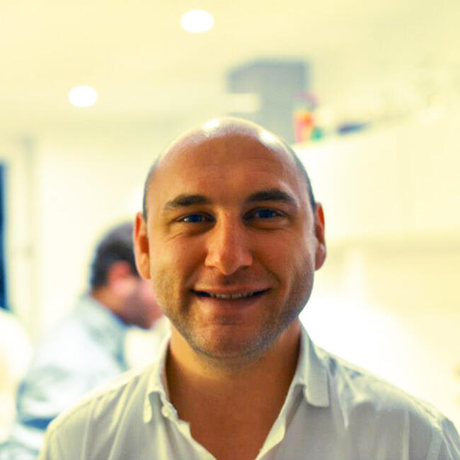 Job de garde d'enfants à La Plagne Tarentaise: Chris