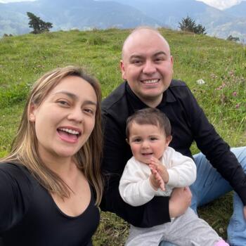 Trabajo para niñera en Cajicá: trabajo de niñera Cesar