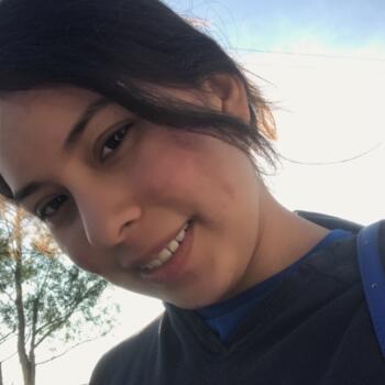 Babysitter in Reedley: Fernanda Nataly