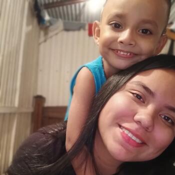 Babysitter in Guápiles: Rosberly