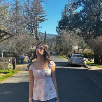 Babysitter in Turlock: Yadianna