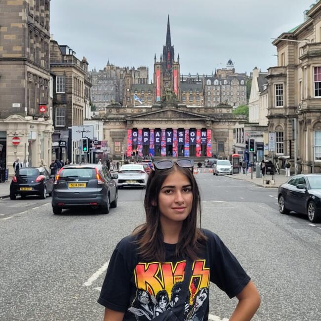 Canguro en Castelldefels: Ainara