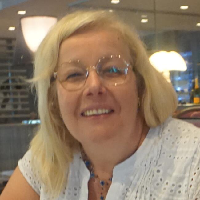 Babysitter in Pont-à-Celles: Pascale