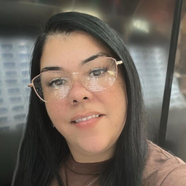 Babysitter in São Paulo: Fernanda