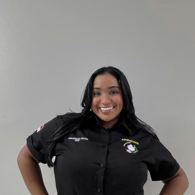 Babysitter in Panama City: Mariana