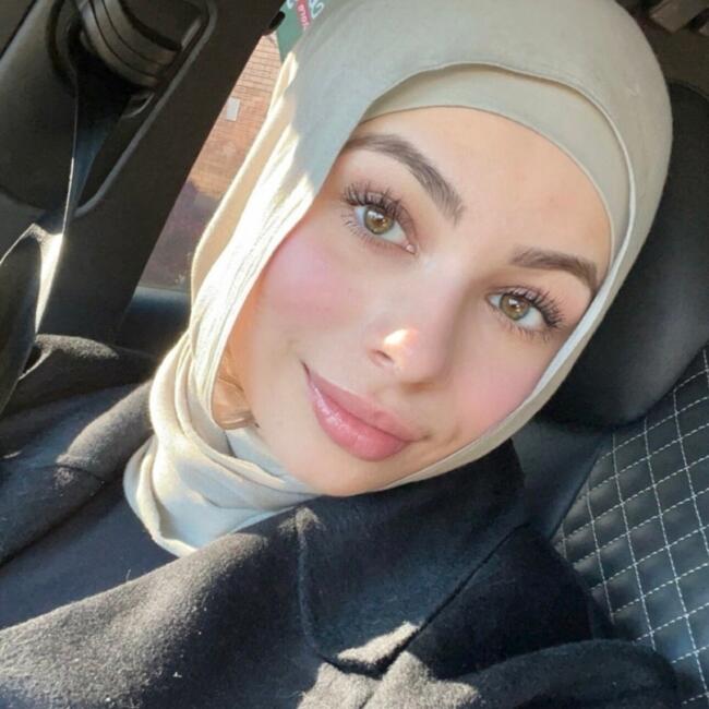 Babysitter in Sydney: Charmaine