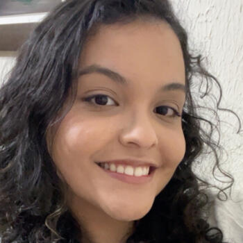 Babysitter in Curitiba: Maria Eduarda