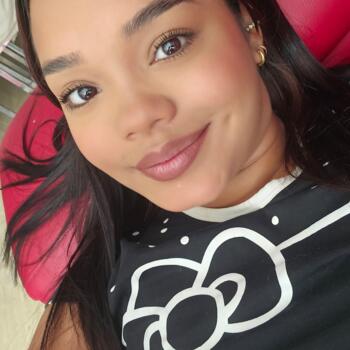 Babysitter in Mahon: Celeste