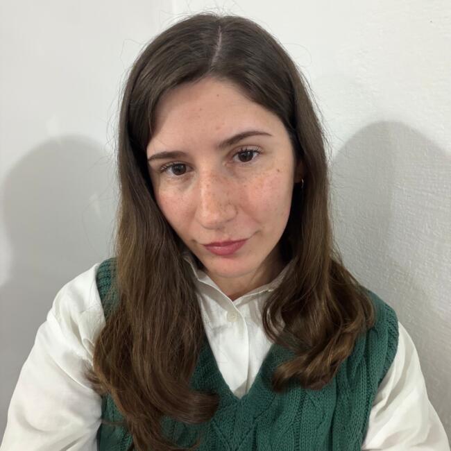 Babysitter in San Rafael: Luciana M.
