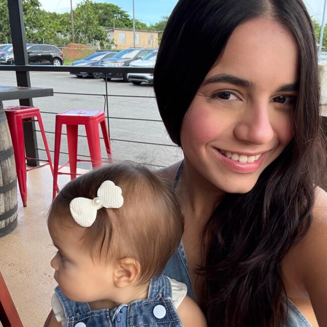 Babysitter in Bayamón: Yarielis