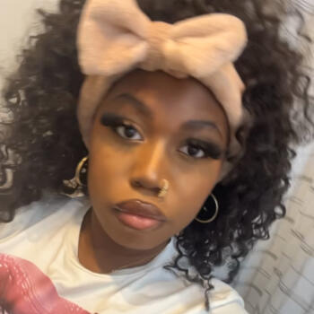 Babysitter in Reims: Astrid