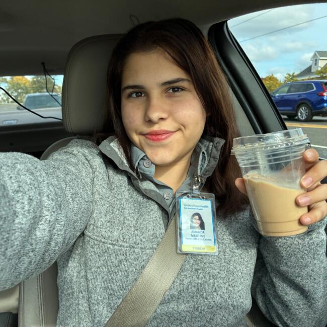 Babysitter in Naugatuck: Amanda