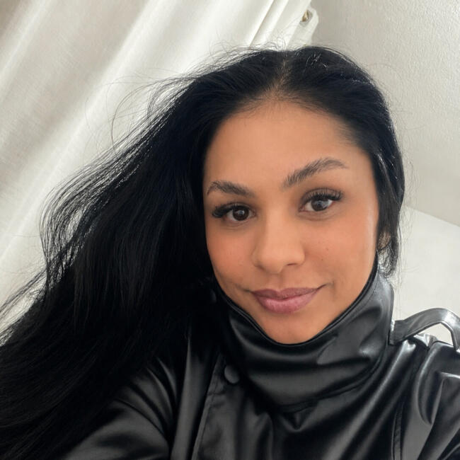 Babysitter in Pinhais: Dayana