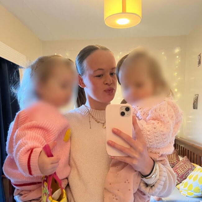 Babysitter in Saint-Médard-en-Jalles: Anaelle